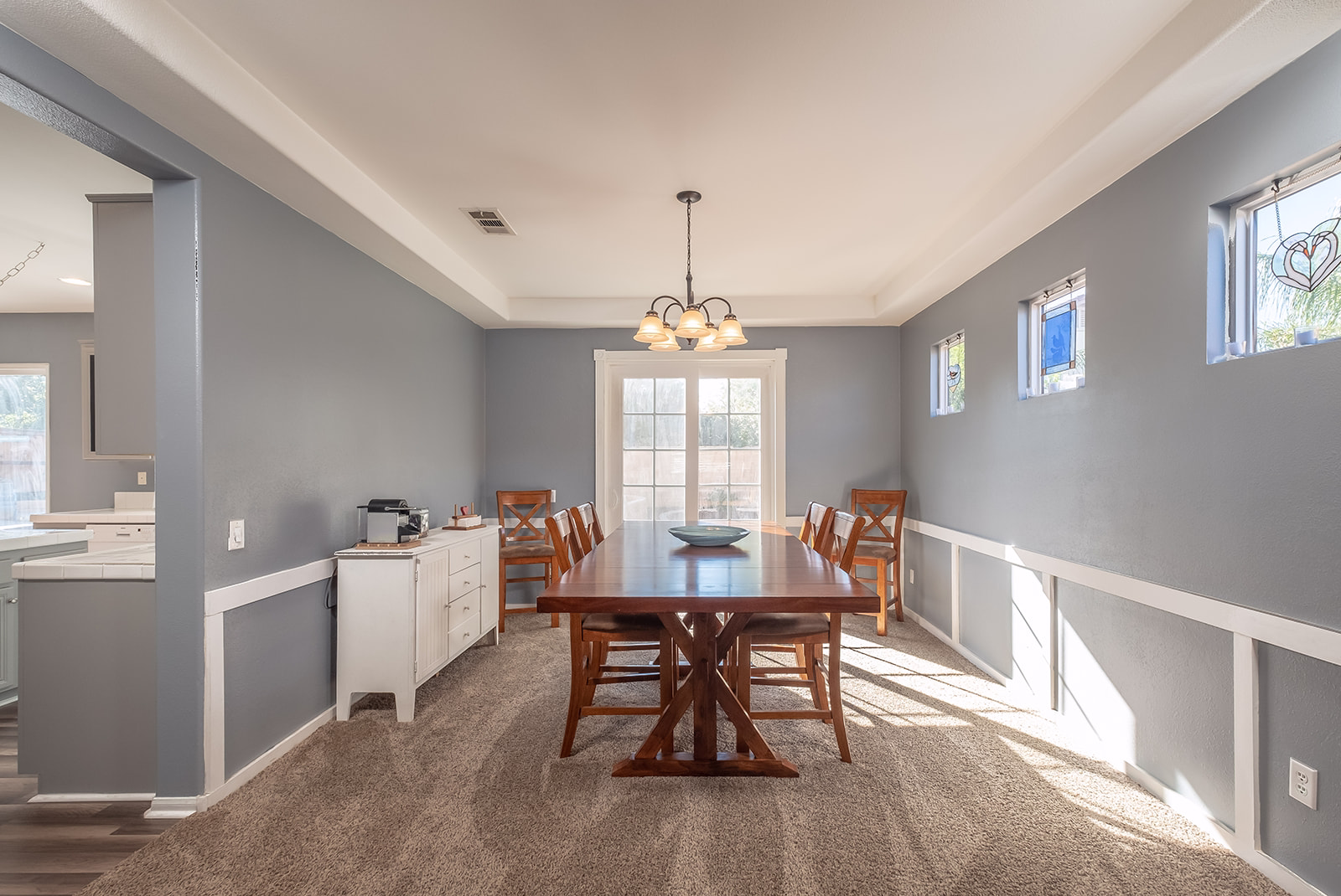 Beautiful cul-de-sac Pool Home