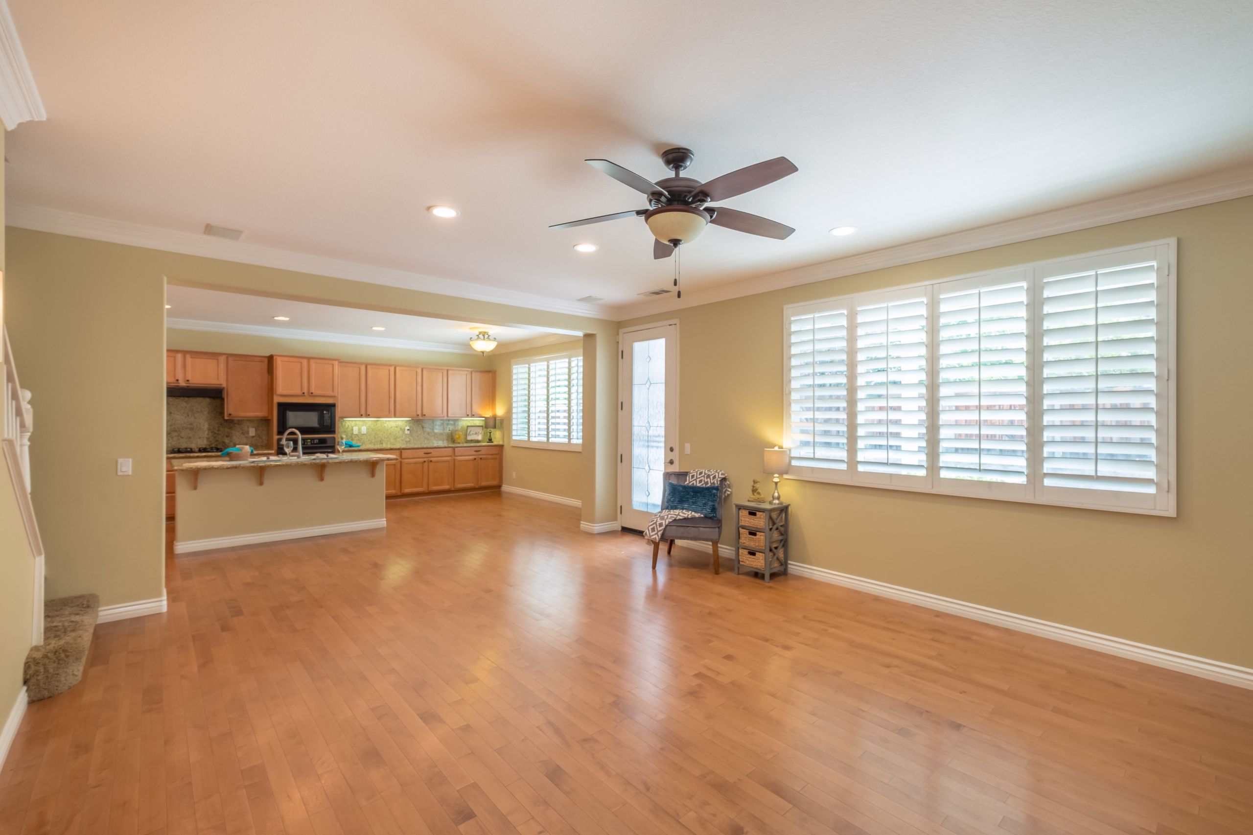 Gorgeous Central Park Hillcrest Estates Home