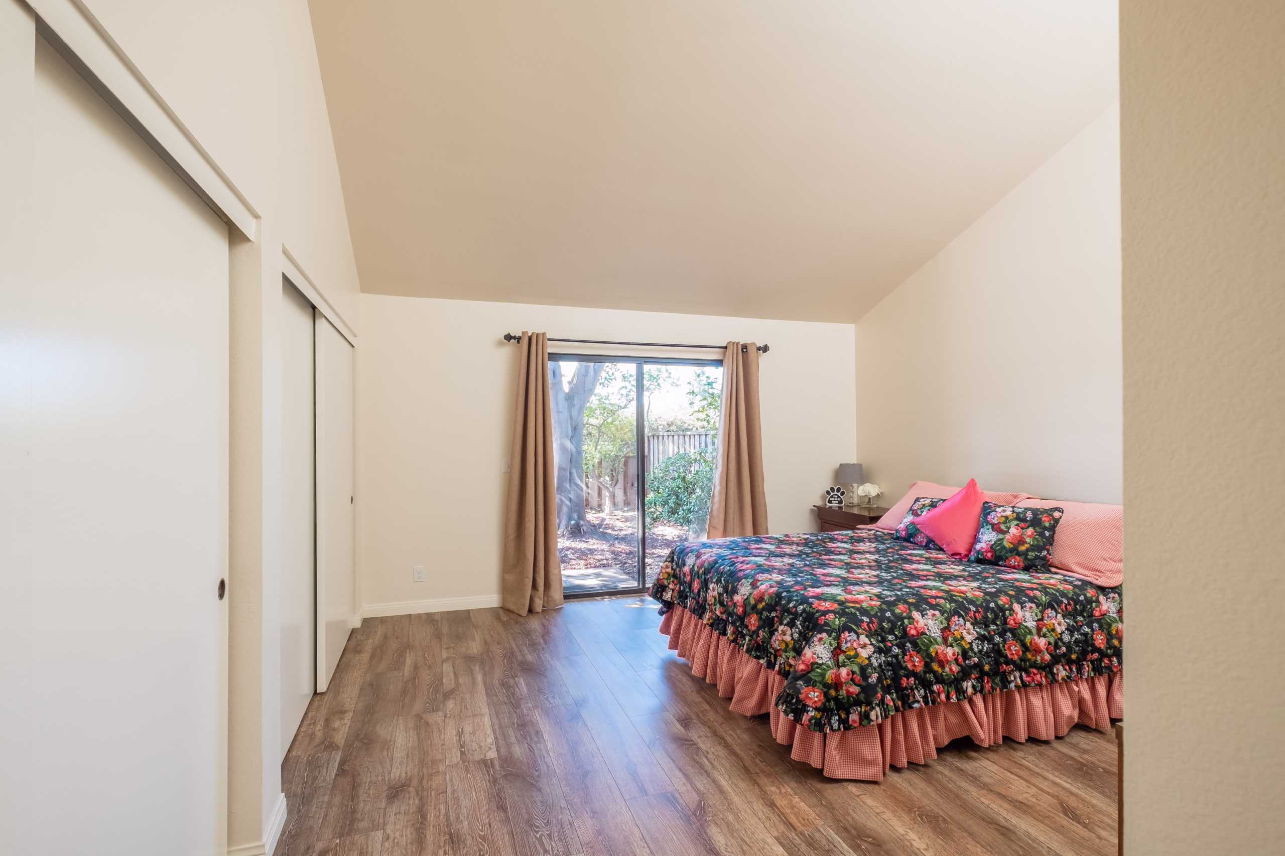Beautiful Single Story View Terrace Community