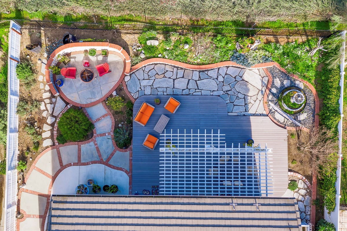 Spectacularly Renovated VIEW Home
