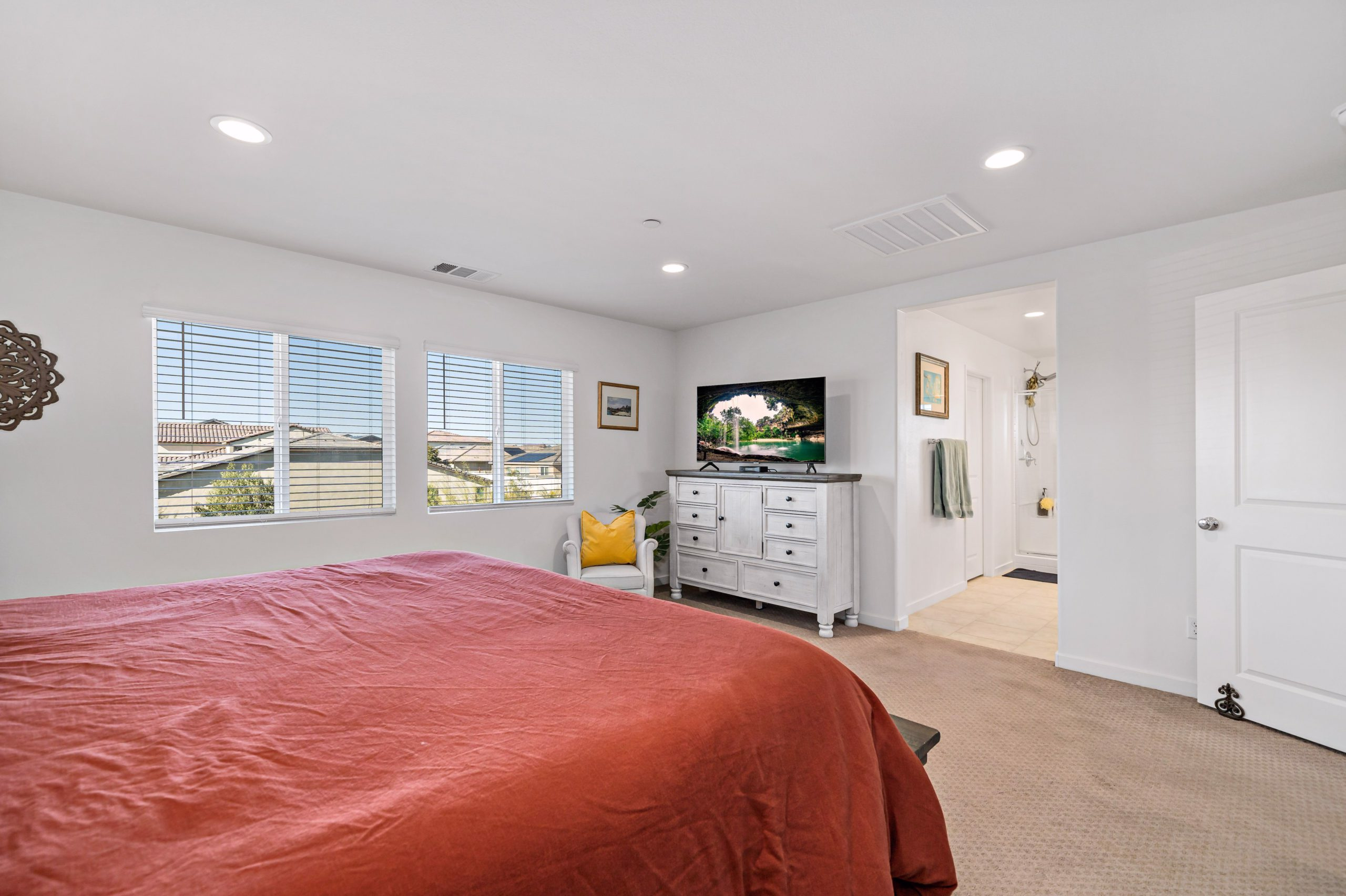 Next-Gen Separate Entry Home