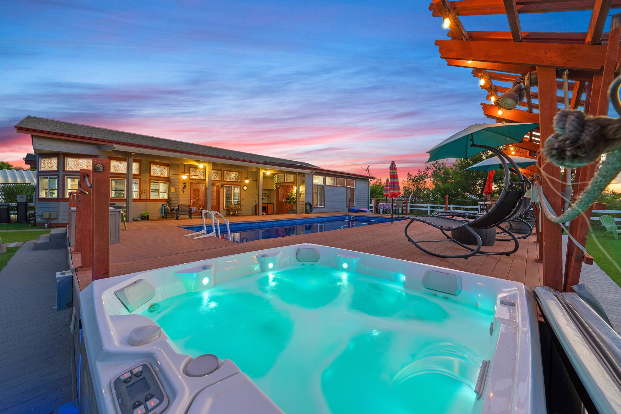 Spectacular Panoramic View Home