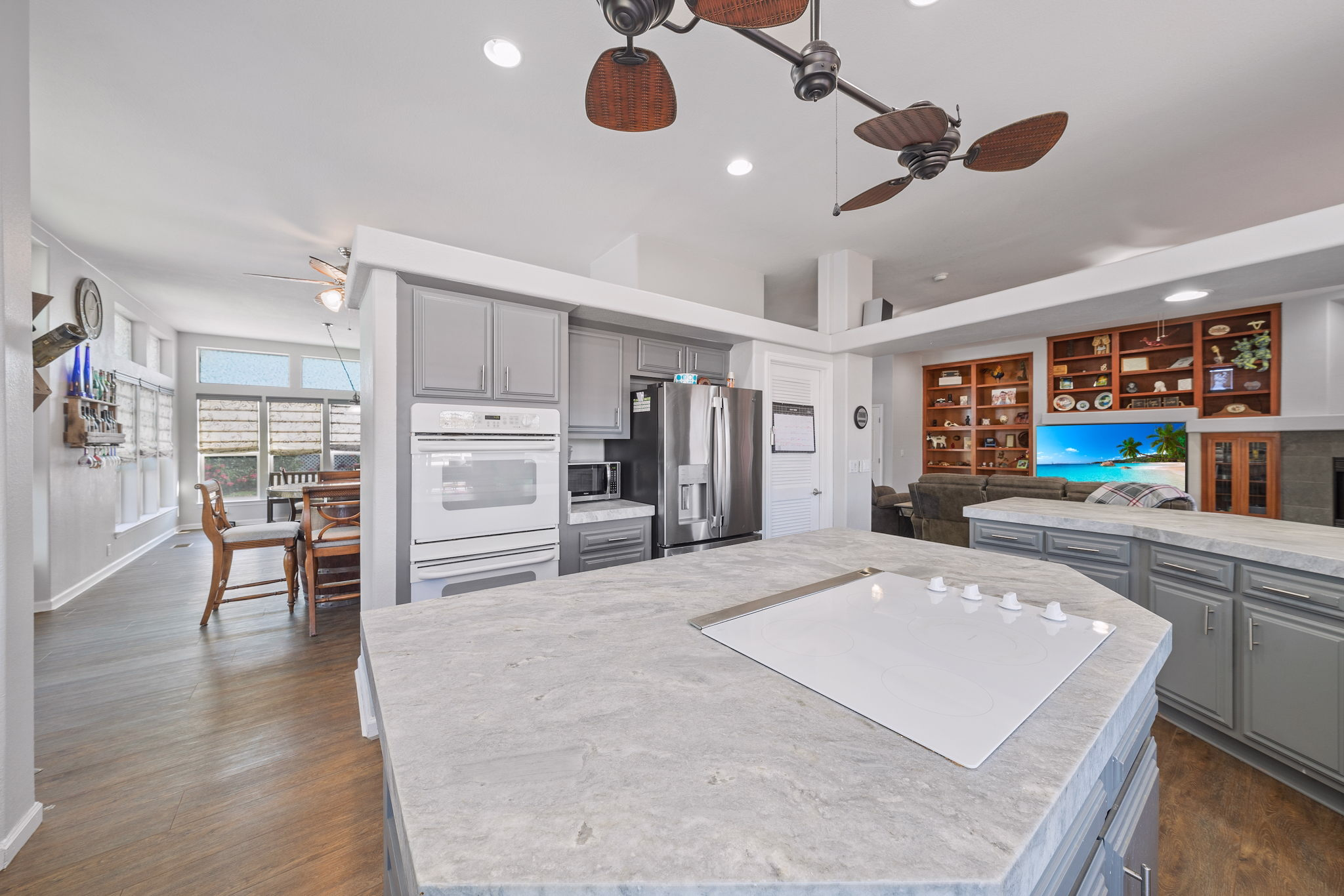 Spectacular Panoramic View Home