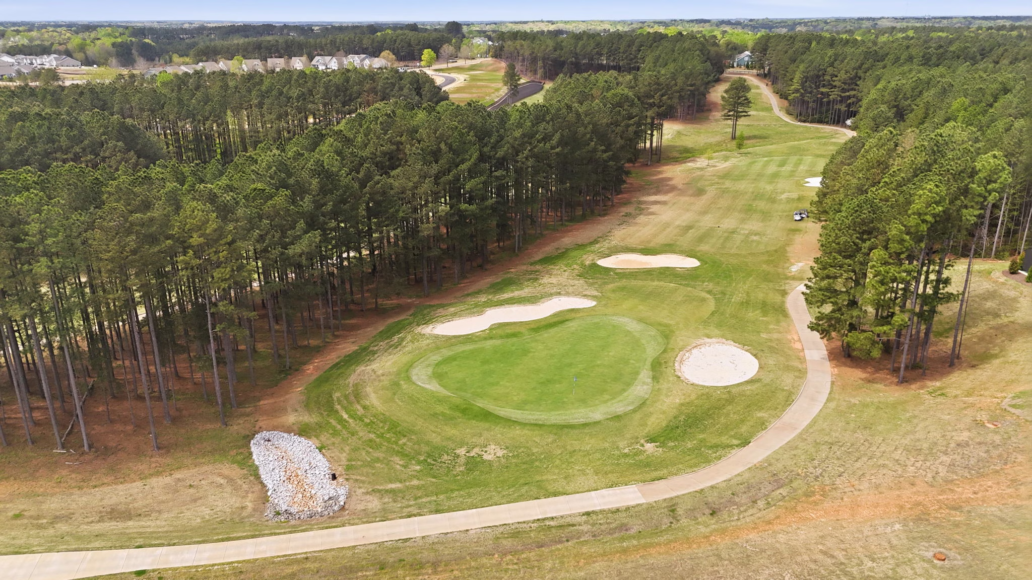 Breathtaking Waterfront Retreat at Edgewater