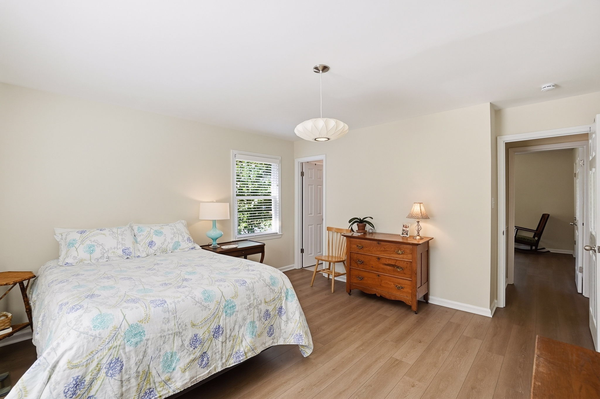 Timeless Charlotte Charm in East Forest